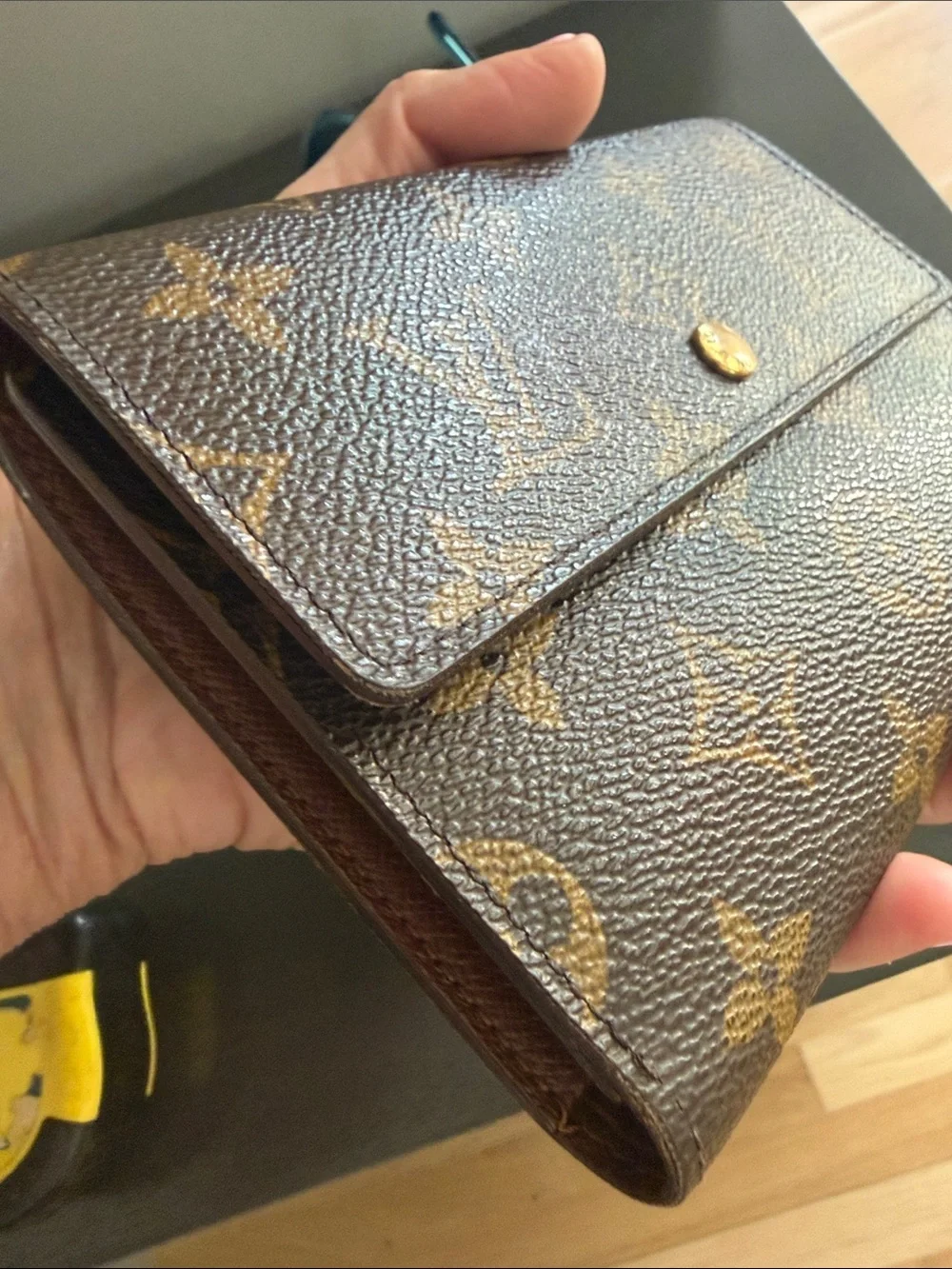 Authentic LOUIS VUITTON Brown Monogram Porte Tresor Etui Papiers Trifold Wallet